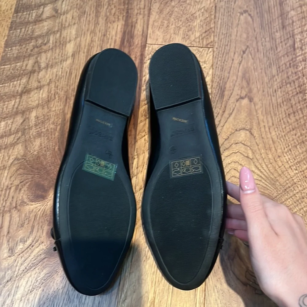 NWT Bamboo Woman’s Black Bow Flats Size 9
